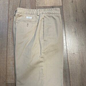 Vineyard Vines Men's Khaki Pants 30/34